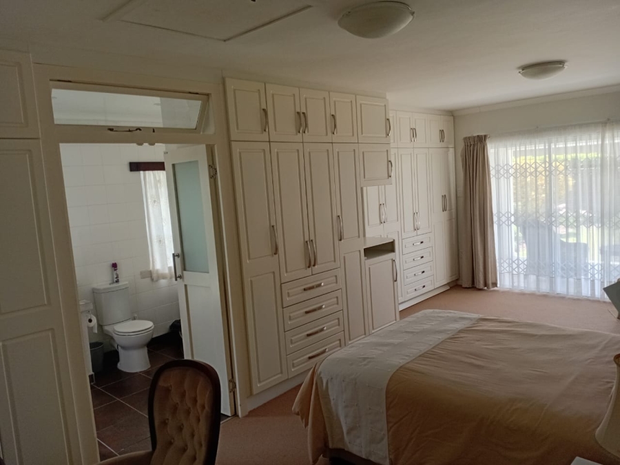To Let 1 Bedroom Property for Rent in Beacon Bay Eastern Cape